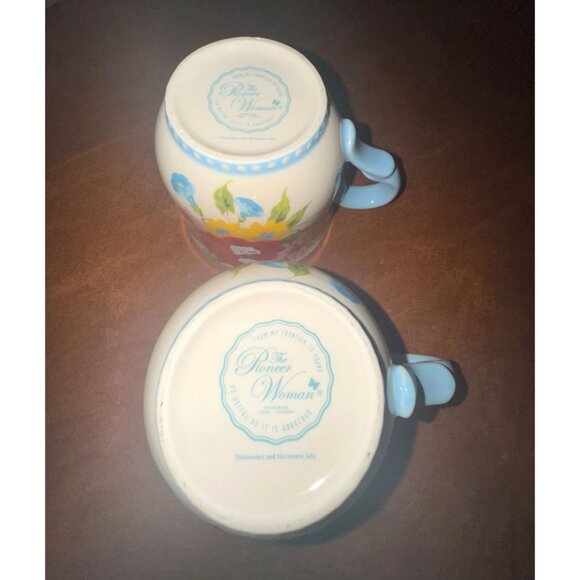 The Pioneer Woman Floral Stoneware Coffee Mugs Set Of 2 Red & Blue Microwave & D - Picture 4 of 6